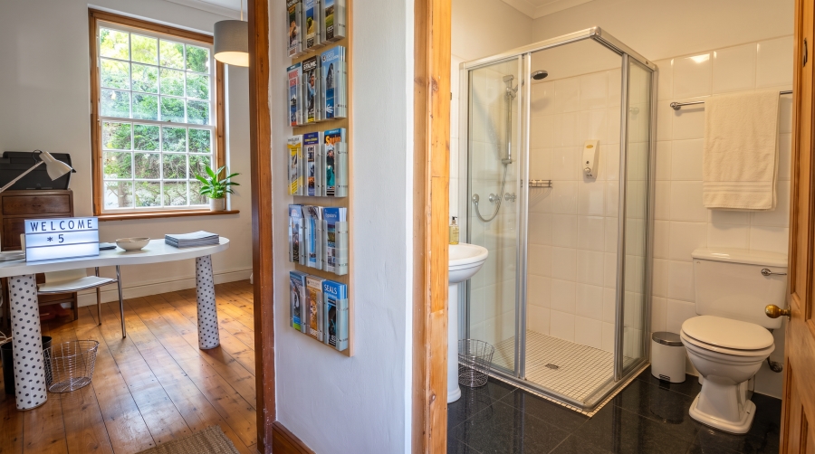 8 Bedroom Property for Sale in Swellendam Western Cape
